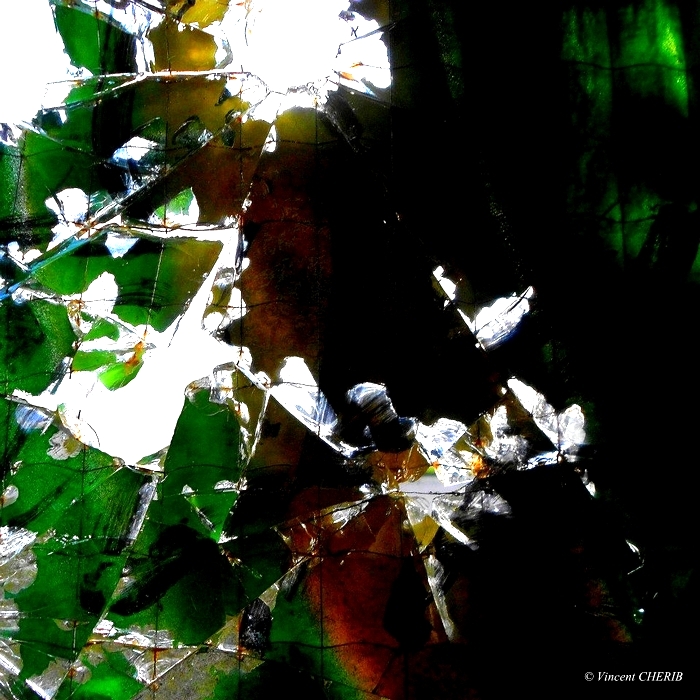 2019-04/1555194006_unx-137